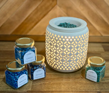 Load image into Gallery viewer, Seaside Escape