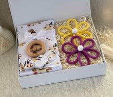 Load image into Gallery viewer, Sienna Baby Gift Hamper