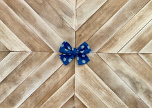 Load image into Gallery viewer, Pinwheel Bows By Hunted Design Co