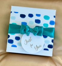 Load image into Gallery viewer, Seaside Escape