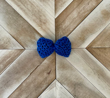 Load image into Gallery viewer, Crochet Bows By Hunted Design Co