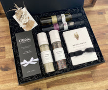 Load image into Gallery viewer, Home Sweet Home Gift Hamper