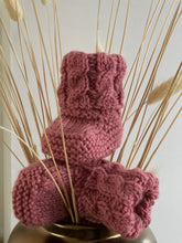 Load image into Gallery viewer, Handknitted Australian Wool Baby Booties