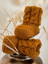 Load image into Gallery viewer, Handknitted Australian Wool Baby Booties