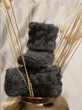 Load image into Gallery viewer, Handknitted Australian Wool Baby Booties