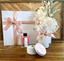 Load image into Gallery viewer, Posy Gift Hamper