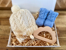 Load image into Gallery viewer, Heirloom Collection Baby Hamper