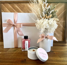 Load image into Gallery viewer, Posy Gift Hamper