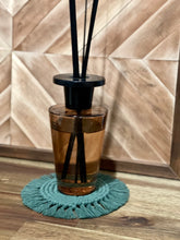 Load image into Gallery viewer, Macrame Coasters