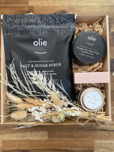 Load image into Gallery viewer, Blossom Gift Hamper