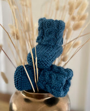 Load image into Gallery viewer, Handknitted Australian Wool Baby Booties