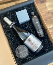Load image into Gallery viewer, For Him Luxe Gift Hamper