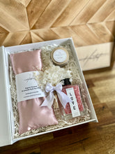 Load image into Gallery viewer, Rosie Gift Hamper