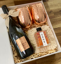 Load image into Gallery viewer, Sunset Gift Hamper