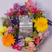 Load image into Gallery viewer, Bath Bomb - Lavender Maillette
