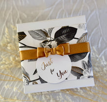 Load image into Gallery viewer, Love You to the Moon &amp; Back
