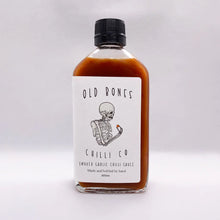 Load image into Gallery viewer, Old Bones Chilli Co - Smoked Garlic Chilli Sauce 200ML
